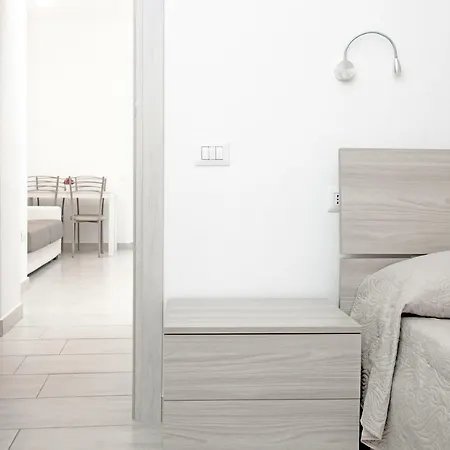 Apartament Bilocale Conti